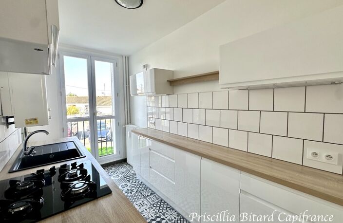 Appartement T4 en rez-de-chaussée avec jardin privatif et cave — photo 5
