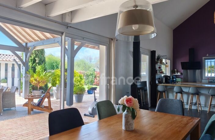 Maison familiale avec piscine sur terrain de 1280 m² SANGUINET — photo 5