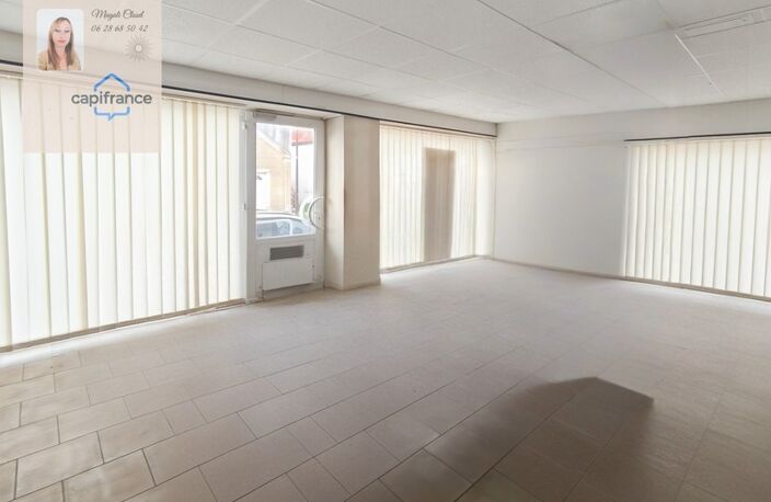 Immeuble  au cœur du bourg – Fort potentiel d’aménagement — photo 2