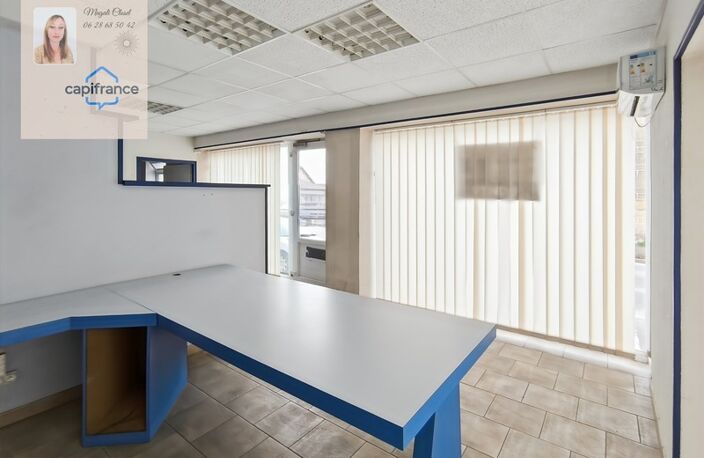 Immeuble  au cœur du bourg – Fort potentiel d’aménagement — photo 3