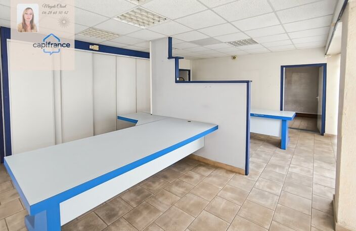 Immeuble  au cœur du bourg – Fort potentiel d’aménagement — photo 4