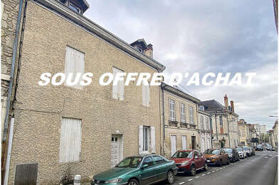 Immeuble  230000 €