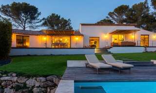 Maison 10 Pièces 409 m² à vendre à Aix-en-Provence (13100)