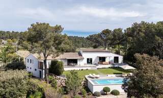Maison 10 Pièces 342 m² à vendre à Aix-en-Provence (13100)
