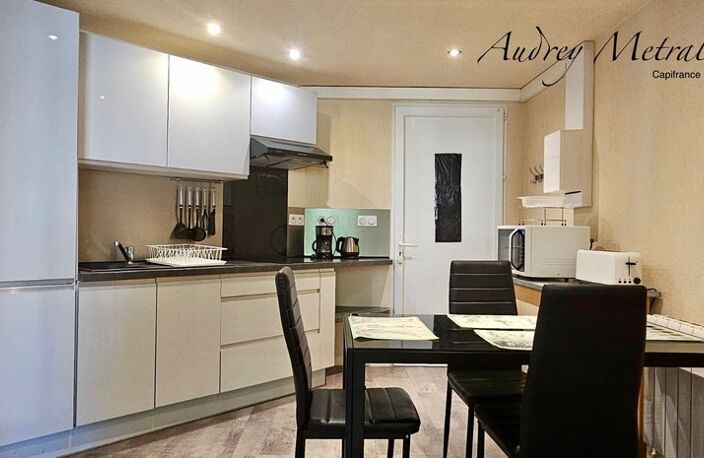 Appartement à vendre à AIX LES BAINS (73) composé de 3 studios, d'une salle commune et accès à la piscine — photo 5