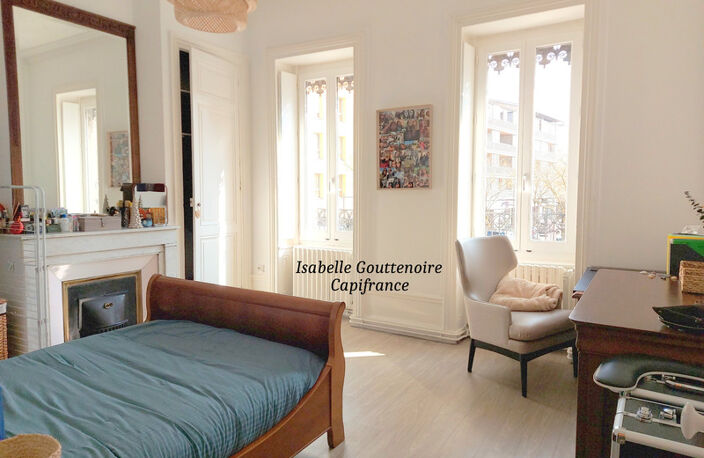Appartement 3 pièces proche de l'Horloge — photo 2