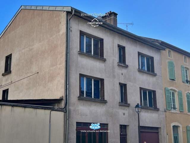 Lunéville centre : Appartement T4 à renover avec un lot de cave - Visite virtuelle sur demande — photo du bien