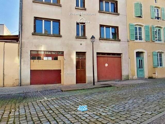 Immeuble à vendre à Lunéville (54), 2 appartements, garages, caves et greniers - Visite virtuelle sur demande — photo du bien