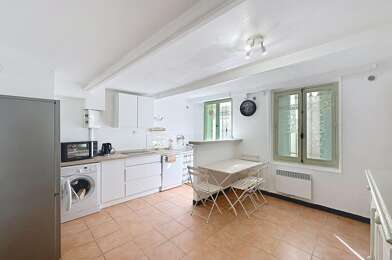 Appartement 3 pièces 660 €