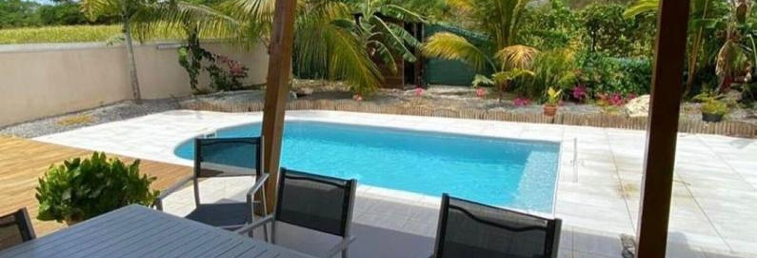 Maison 4 Pièces 98 m² à louer à Port-Louis (97117)