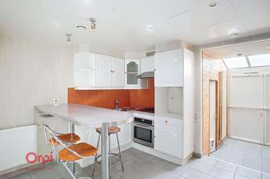 Maison 3 pièces 215550 €