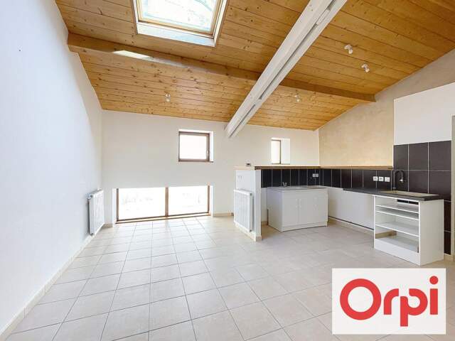 Saint Donat / Maison de rue à vendre — photo du bien