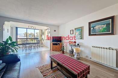 Appartement 4 pièces 275000 €