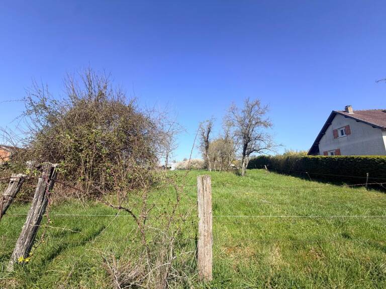 Terrain À Vendre — photo 1