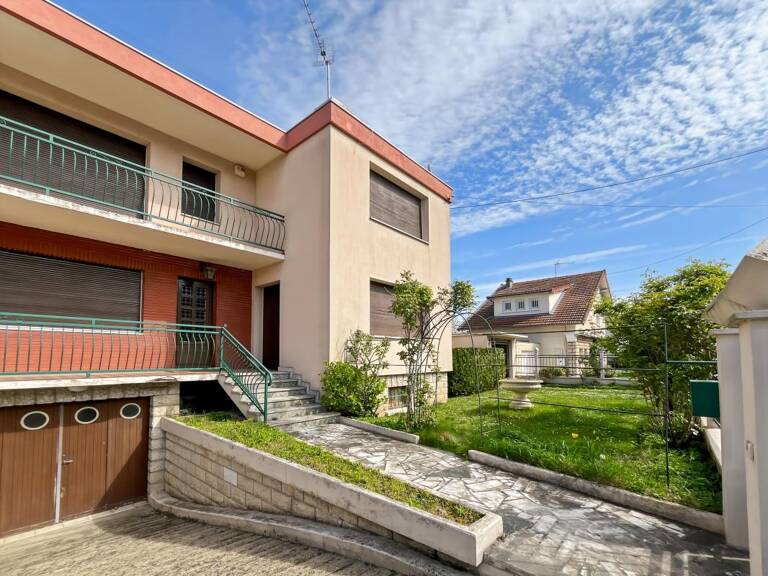 Maison proche deux gares (Ermont- Sannois et Sannois), sous sol , garage, 3 chambres — photo 1