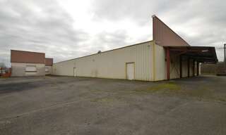 Local industriel 15 Pièces 3600 m² à vendre à Moulin-Neuf (24700)