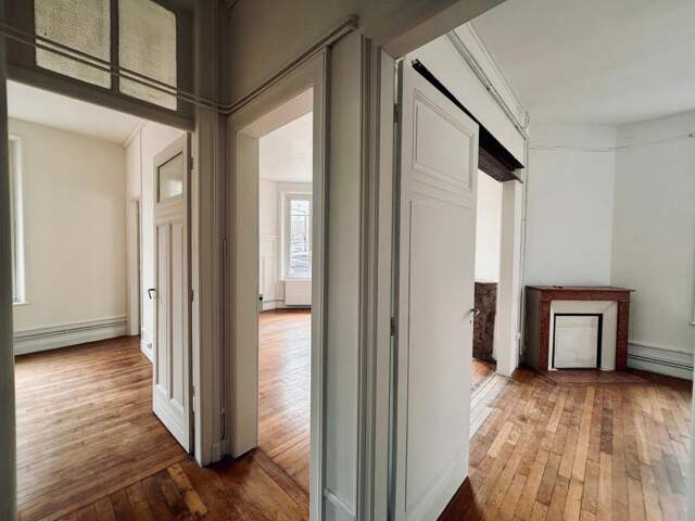 À vendre – Fort potentiel à exploiter – Secteur Jacquart, Reims — photo du bien