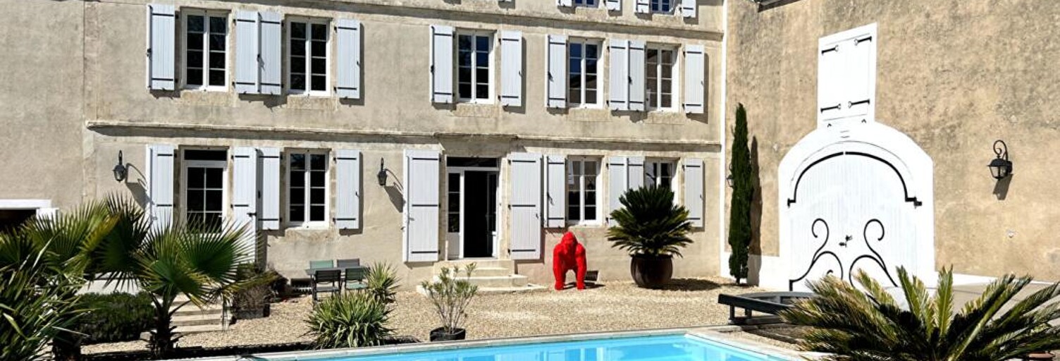 Maison 8 Pièces 270 m² à vendre à Saint-Genis-d'Hiersac (16570)