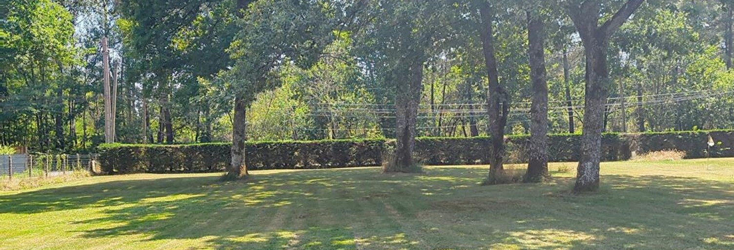 Terrain  1348 m² à vendre à Saint-Jean-d'Illac (33127)