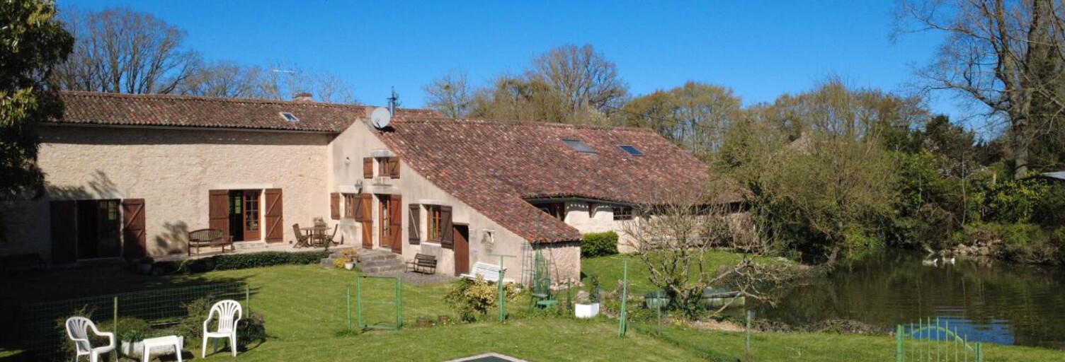 Maison 8 Pièces 317 m² à vendre à Nouaillé-Maupertuis (86340)