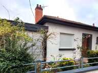 Belle Maison ou Pavillon sur Sous-sol de 146 m² entièrement Rénovée avec Cour, Atelier, Terrasse, Appentis et Terrain clos et arboré de 376 m² — photo 2