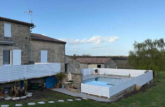 Demeure en pierre entièrement rénovée. Entre charme et confort  DPE B 225m2 — photo 4