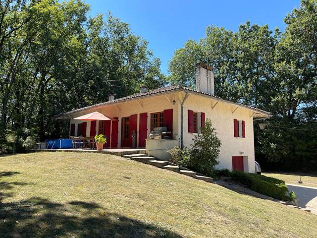 Maison sur deux niveaux avec jardin clôturé, à proximité de Villeréal — photo du bien