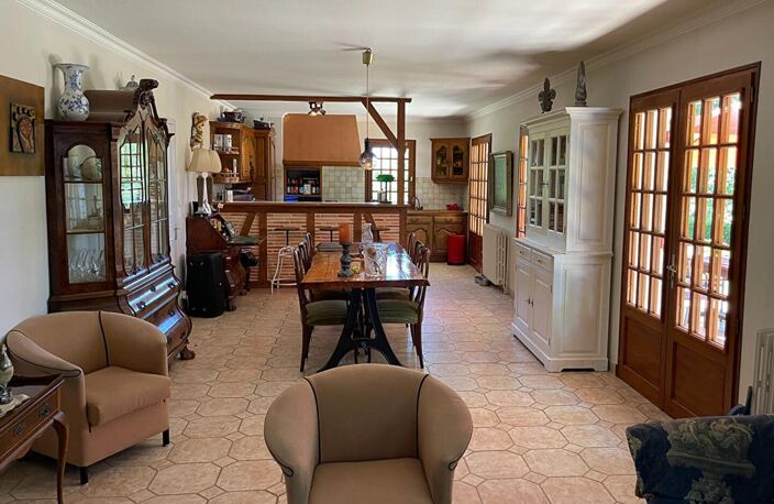 Maison sur deux niveaux avec jardin clôturé, à proximité de Villeréal — photo 3