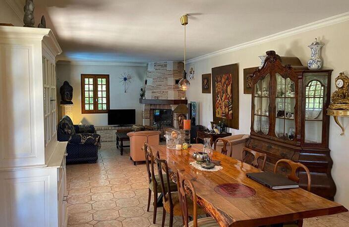 Maison sur deux niveaux avec jardin clôturé, à proximité de Villeréal — photo 4