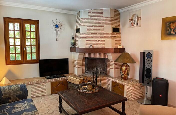 Maison sur deux niveaux avec jardin clôturé, à proximité de Villeréal — photo 5