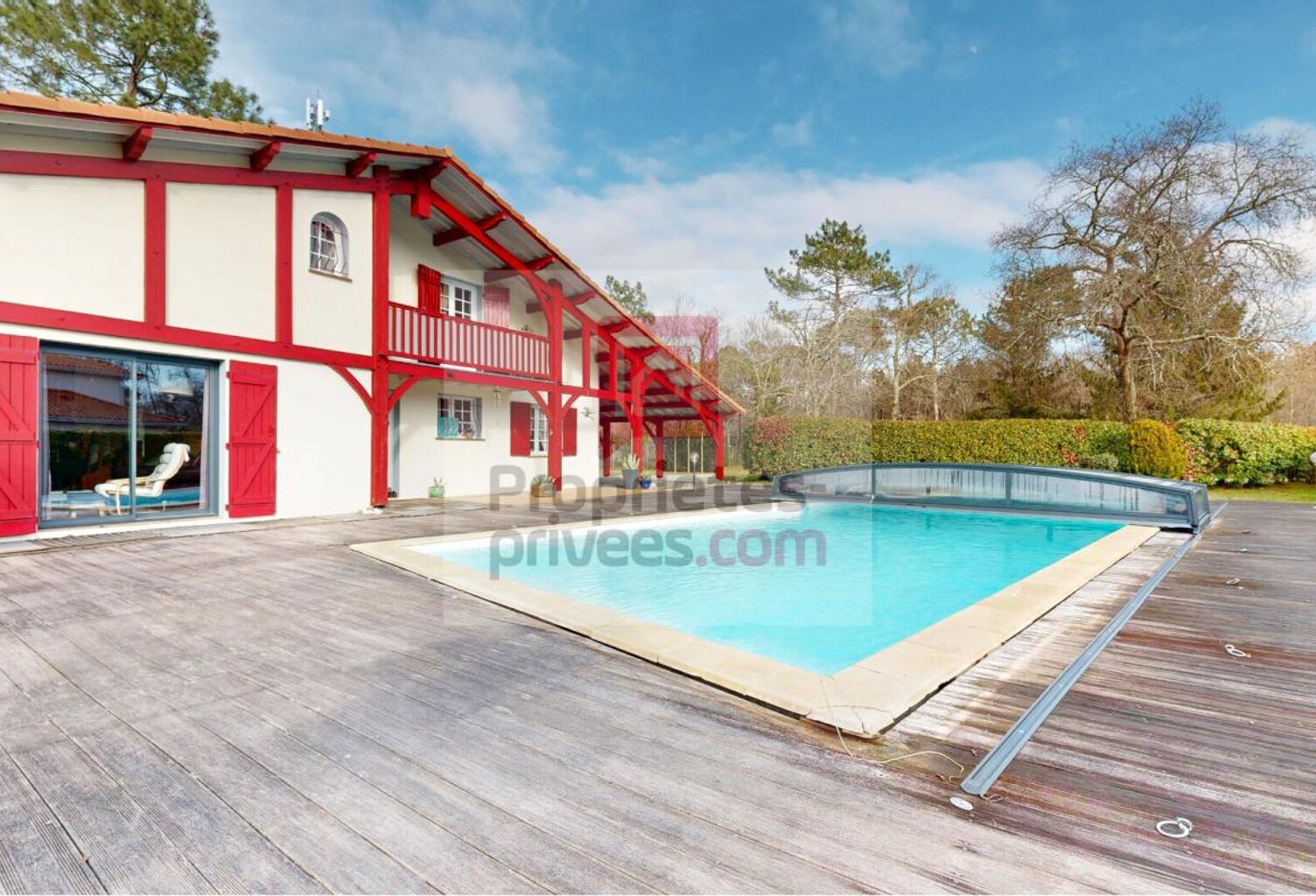 Belle Landaise de 201m², parc arboré, piscine — photo 1
