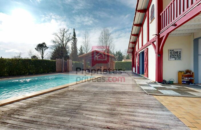 Belle Landaise de 201m², parc arboré, piscine — photo 2