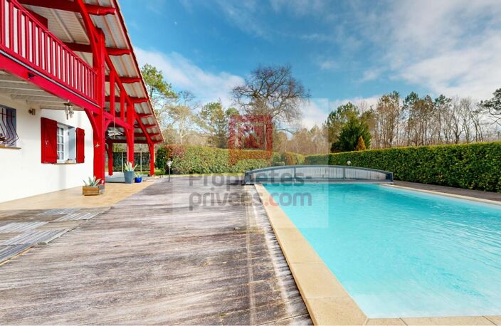 Belle Landaise de 201m², parc arboré, piscine — photo 3