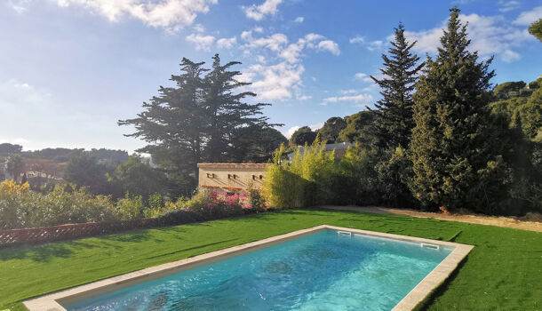 Villa / Maison 6 pièces  à vendre Cassis 13260