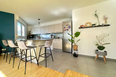 Appartement 4 pièces 399900 €