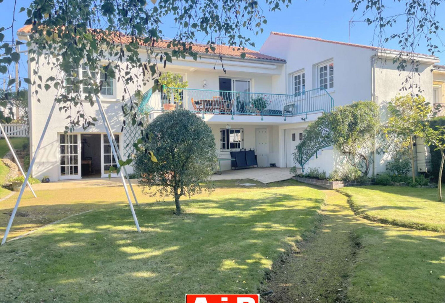Vente maison 11 pièces 195 m² La Châtaigneraie (85120) — photo 1