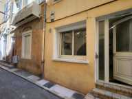 BEL APPARTEMENT T2 CENTRE PORT-VIEUX — photo 4