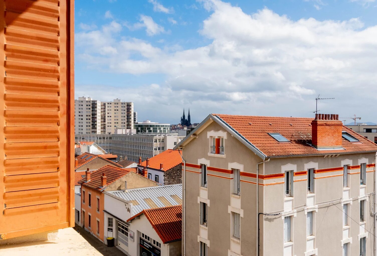 Appartement de type T3 avec balcon à Chamalières — photo 1