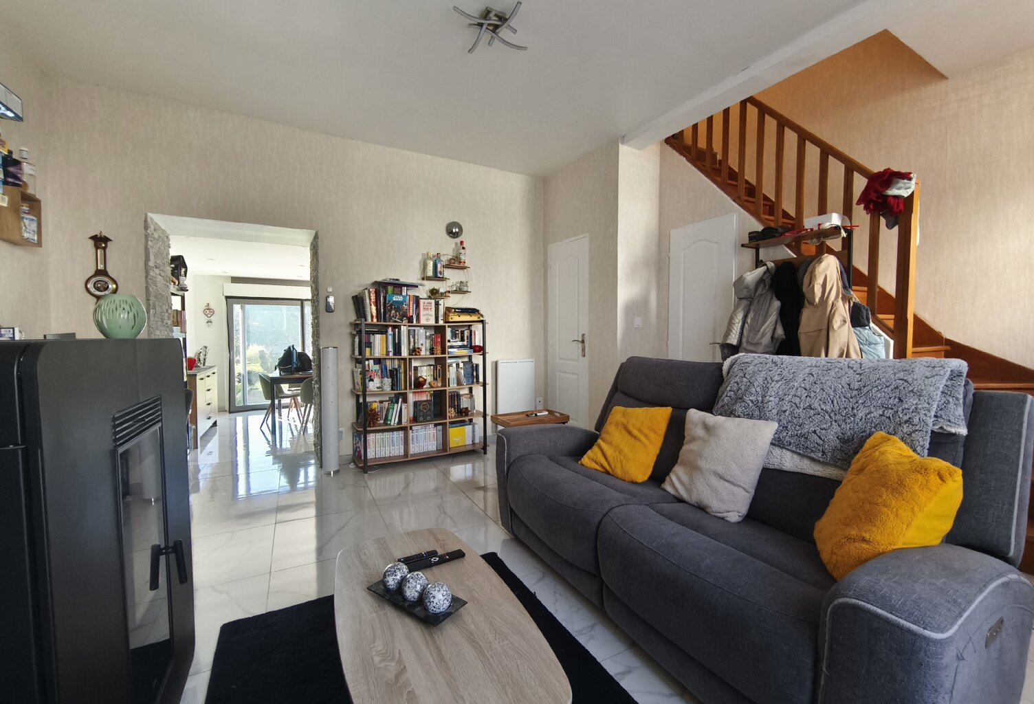 Maison 3 pièces 90 m&sup2; — photo 1
