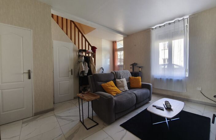 Maison 3 pièces 90 m&sup2; — photo 3
