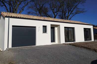 Maison 4 pièces 980 €