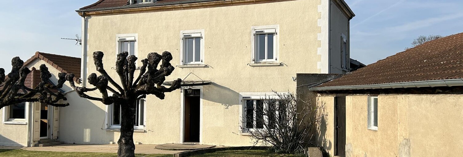 Maison 6 Pièces 174 m² à vendre à Pouilly-sous-Charlieu (42720)
