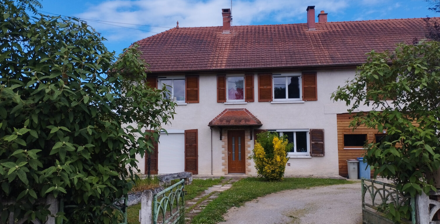 Grande maison familiale à la campagne — photo 1