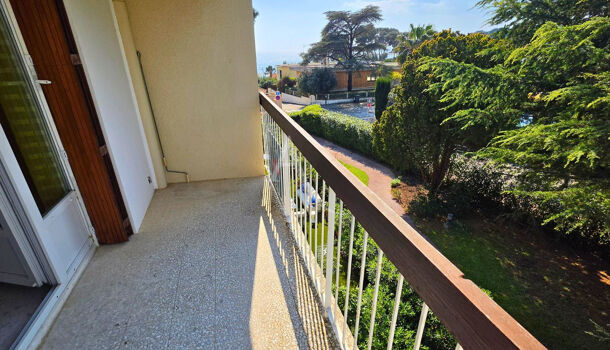 Appartement 1 pièces  à vendre Carqueiranne 83320
