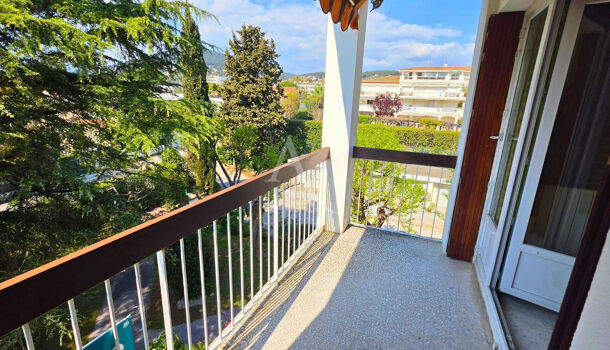 Appartement 1 pièces  à vendre Carqueiranne 83320