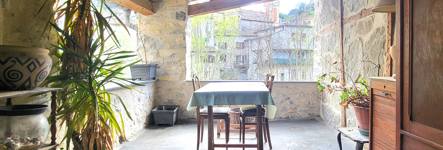 Appartement 4 Pièces 94 m² à vendre à L'Escarène (06440)