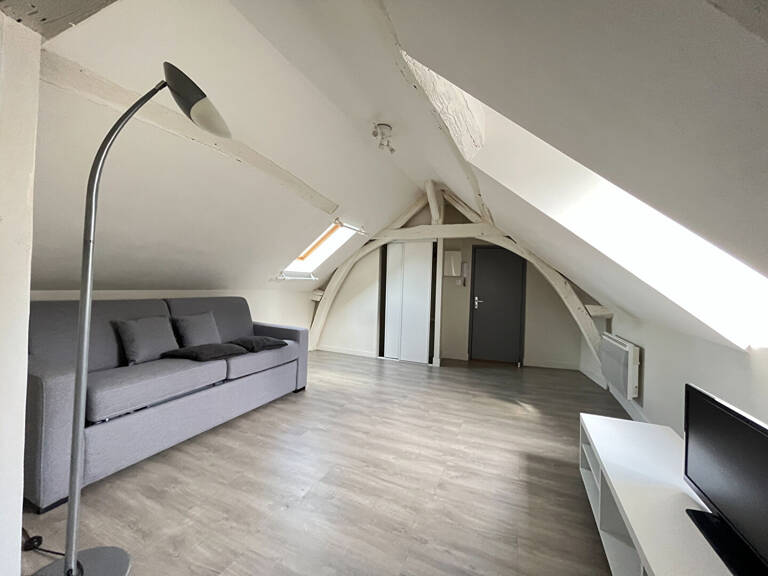 Appartement Evreux 1 pièce 17,05 m² MEUBLE hyper centre — photo 1