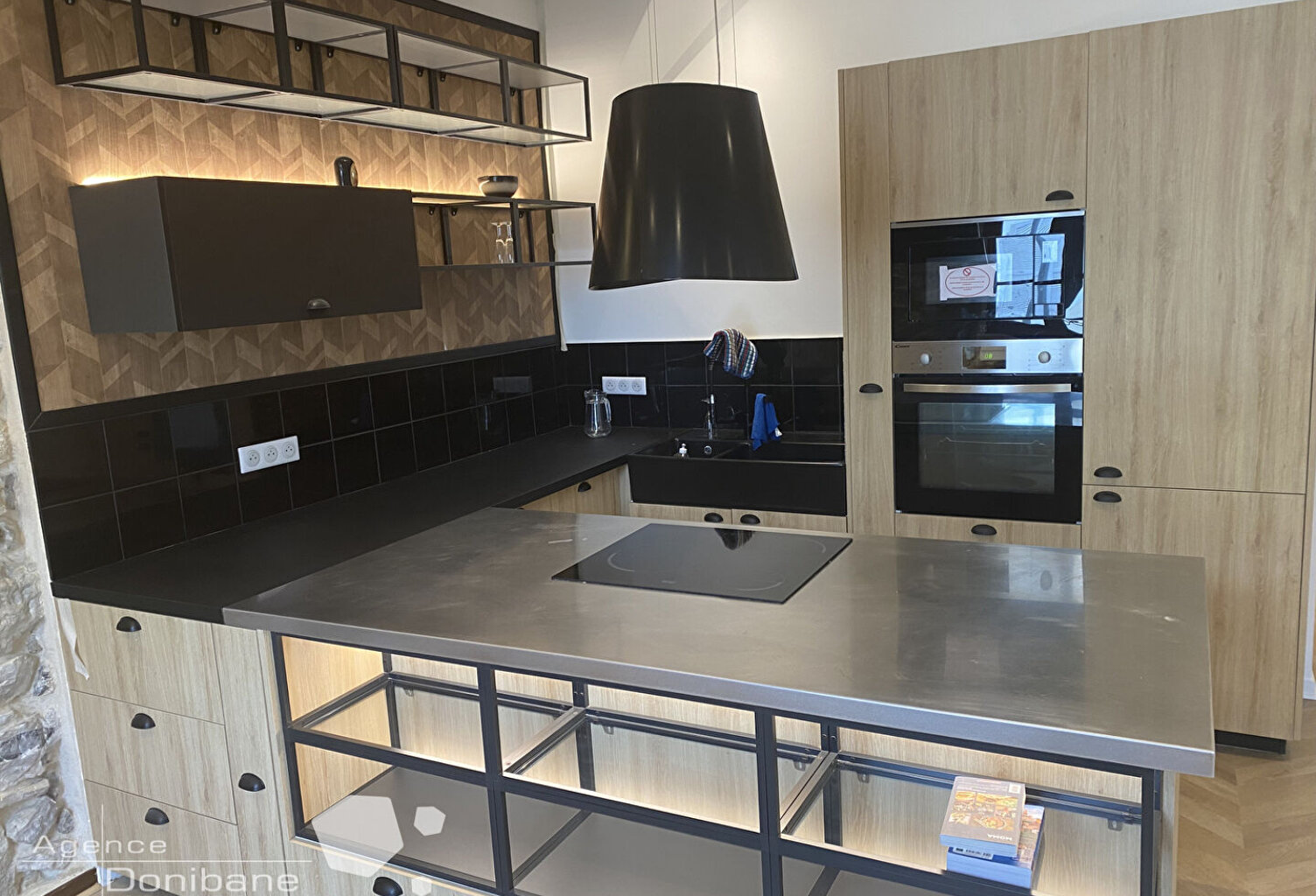 BIARRITZ - Appartement rénové quartier des Halles — photo 1