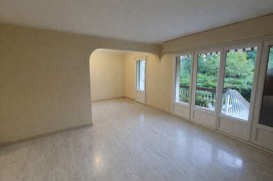 Appartement 4 pièces 1335 €