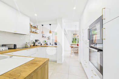 Maison 7 pièces 349670 €